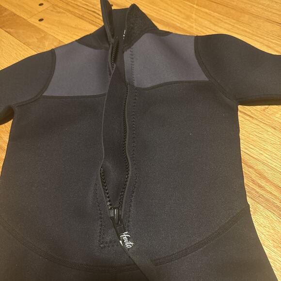 Hevto Adult Full-Body Wetsuit Size 14 Black Gray Swimming Scuba Diving Full Zip - Picture 7 of 8